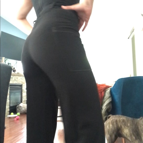 Canal 🇧🇷 Back Zip Jumpsuit with Contrast Stitches - Picture 5 of 16